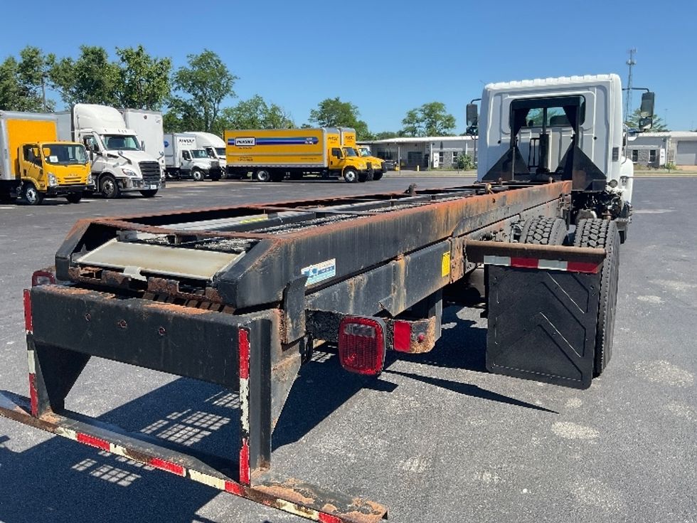 Cab and Chassis Truck-Light and Medium Duty Trucks-Hino-2019-268-New Castle-DE-266,030\n\t\tmiles-$ 25,750 - Image 9