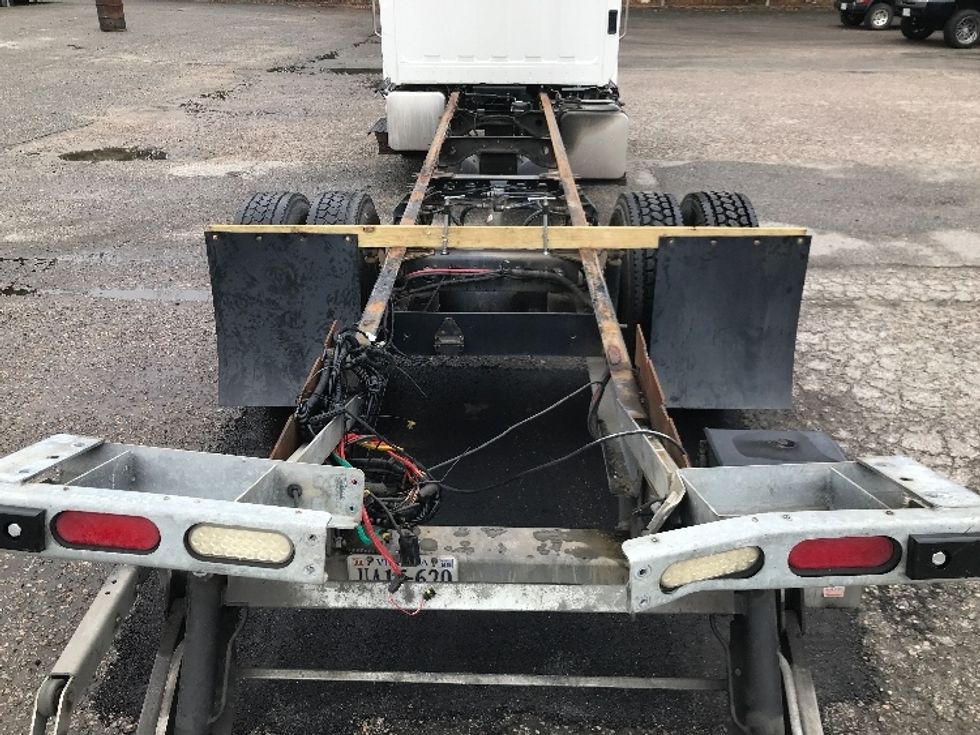 Cab and Chassis Truck-Light and Medium Duty Trucks-Hino-2019-268-Prince George-VA-104,149\n\t\tmiles-$ 49,000 - Image 10