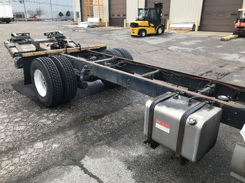 Cab and Chassis Truck-Light and Medium Duty Trucks-Hino-2019-268-Prince George-VA-104,149\n\t\tmiles-$ 49,000 - Image 12