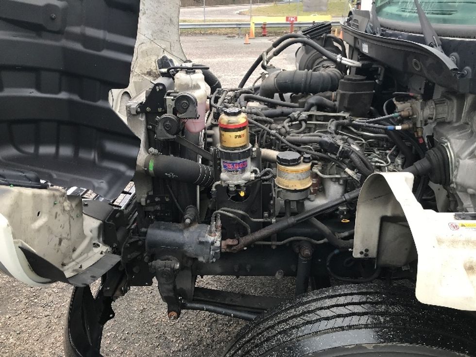 Cab and Chassis Truck-Light and Medium Duty Trucks-Hino-2019-268-Prince George-VA-104,149\n\t\tmiles-$ 49,000 - Image 22