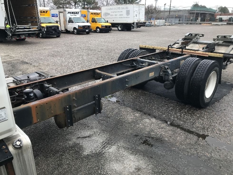 Cab and Chassis Truck-Light and Medium Duty Trucks-Hino-2019-268-Prince George-VA-104,149\n\t\tmiles-$ 49,000 - Image 5