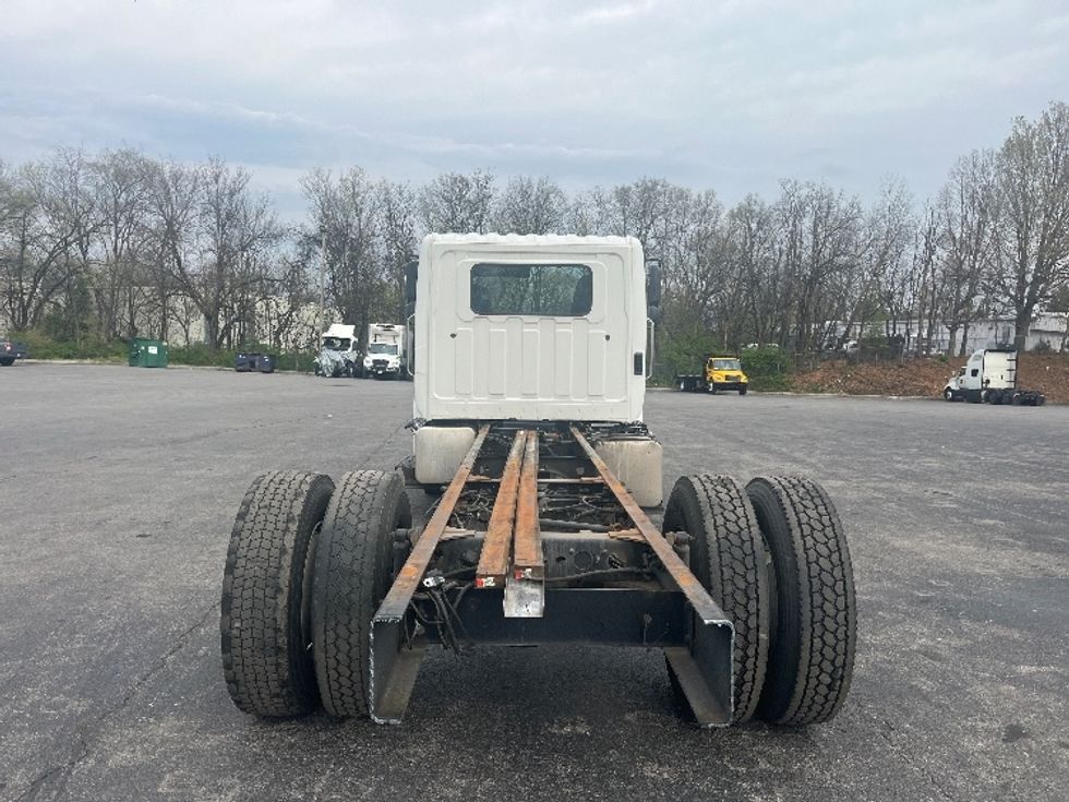 Cab and Chassis Truck-Light and Medium Duty Trucks-Hino-2019-268-Salem-VA-114,267\n\t\tmiles-$ 48,250 - Image 7