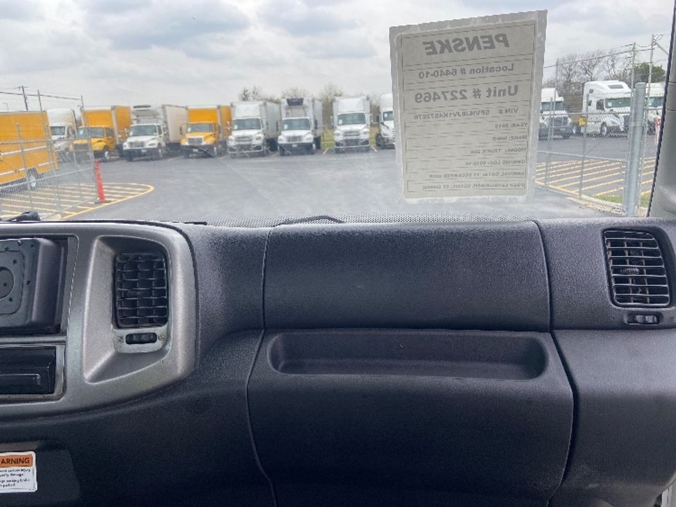 Cab and Chassis Truck-Light and Medium Duty Trucks-Hino-2019-268-San Antonio-TX-178,284\n\t\tmiles-$ 41,750 - Image 17