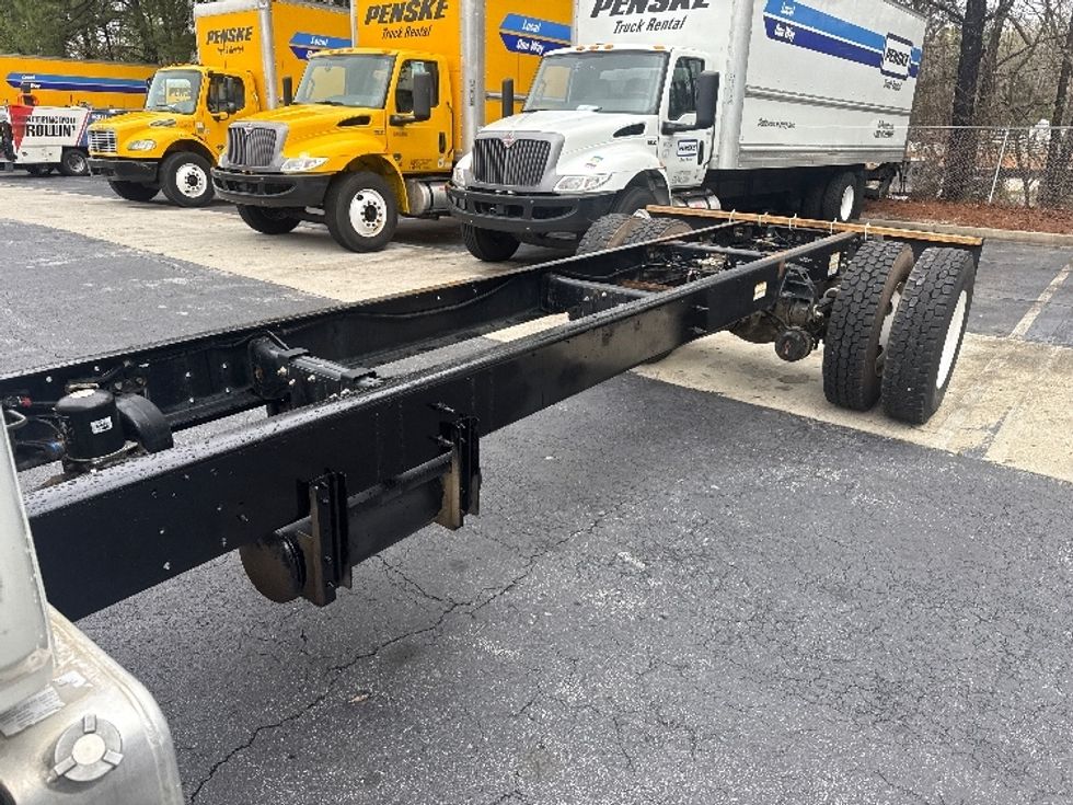 Cab and Chassis Truck-Light and Medium Duty Trucks-Hino-2019-338-Conyers-GA-259,346\n\t\tmiles-$ 27,750 - Image 21