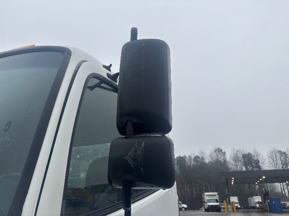 Cab and Chassis Truck-Light and Medium Duty Trucks-Hino-2019-338-Conyers-GA-259,346\n\t\tmiles-$ 27,750 - Image 23