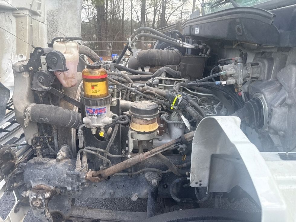 Cab and Chassis Truck-Light and Medium Duty Trucks-Hino-2019-338-Duluth-GA-192,192\n\t\tmiles-$ 37,500 - Image 18