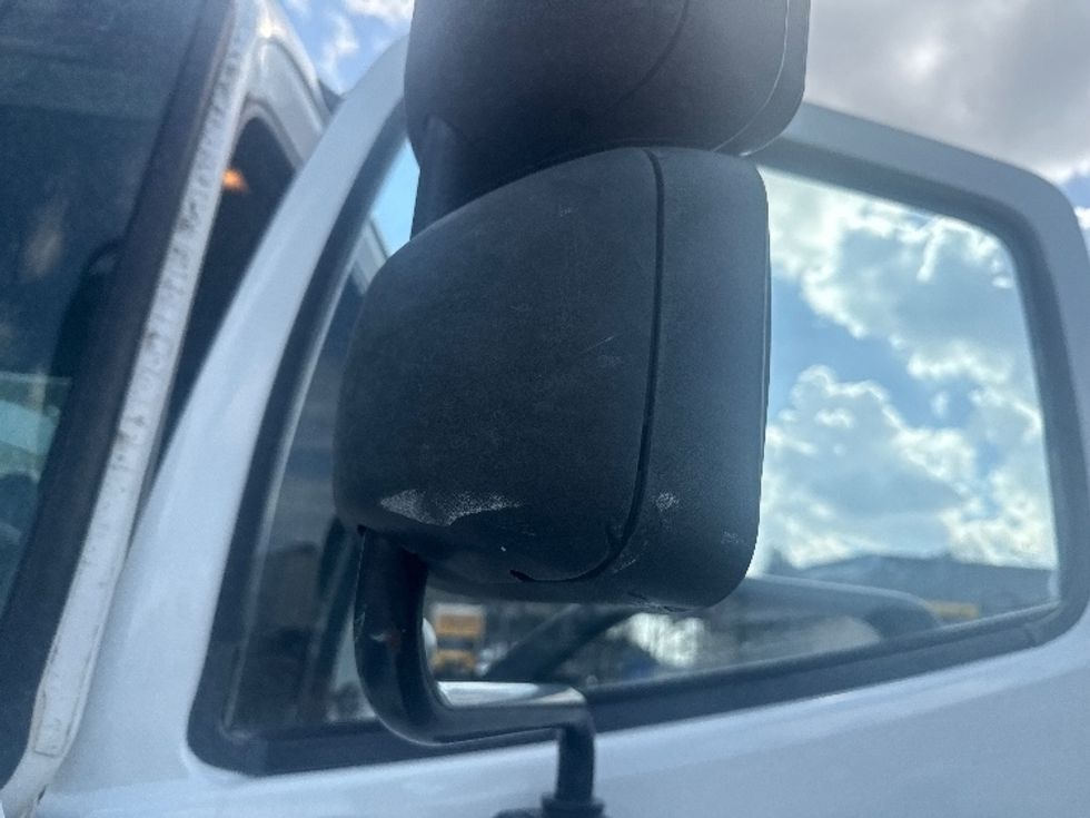 Cab and Chassis Truck-Light and Medium Duty Trucks-Hino-2019-338-Duluth-GA-192,192\n\t\tmiles-$ 37,500 - Image 21