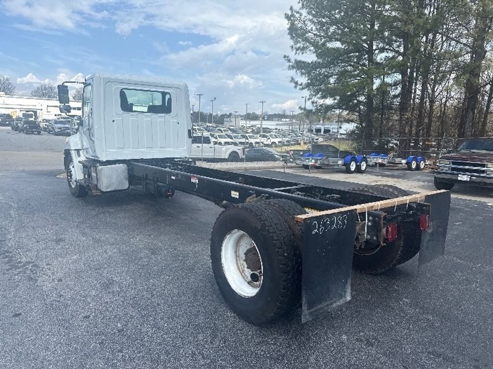 Cab and Chassis Truck-Light and Medium Duty Trucks-Hino-2019-338-Duluth-GA-192,192\n\t\tmiles-$ 37,500 - Image 6