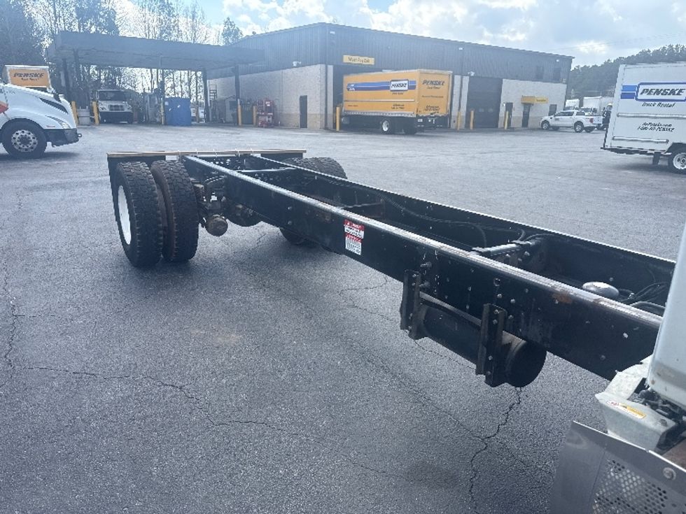 Cab and Chassis Truck-Light and Medium Duty Trucks-Hino-2019-338-Duluth-GA-192,192\n\t\tmiles-$ 37,500 - Image 9