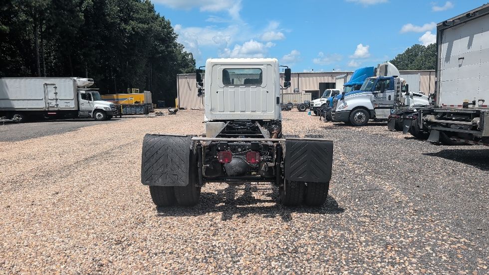 Cab and Chassis Truck-Light and Medium Duty Trucks-Hino-2019-338-Suwanee-GA-222,346\n\t\tmiles-$ 33,500 - Image 7