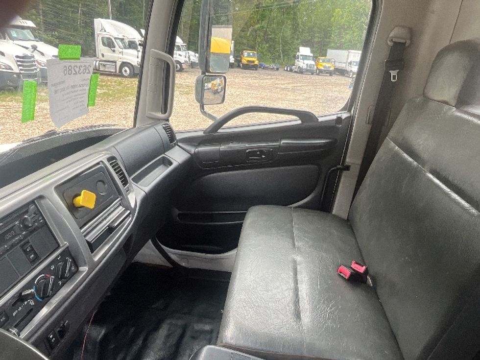 Cab and Chassis Truck-Light and Medium Duty Trucks-Hino-2019-338-Suwanee-GA-250,524\n\t\tmiles-$ 30,000 - Image 13