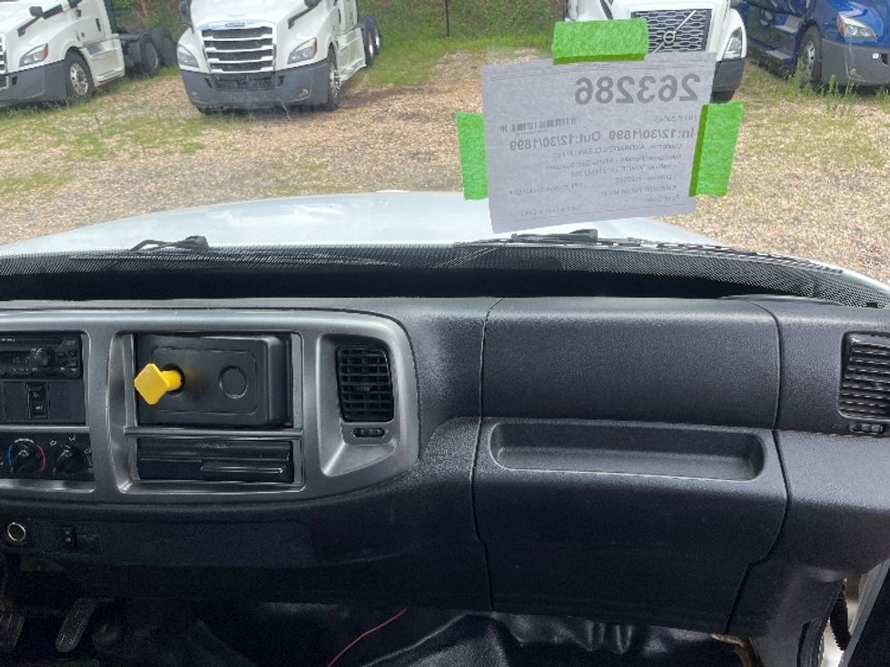 Cab and Chassis Truck-Light and Medium Duty Trucks-Hino-2019-338-Suwanee-GA-250,524\n\t\tmiles-$ 30,000 - Image 15