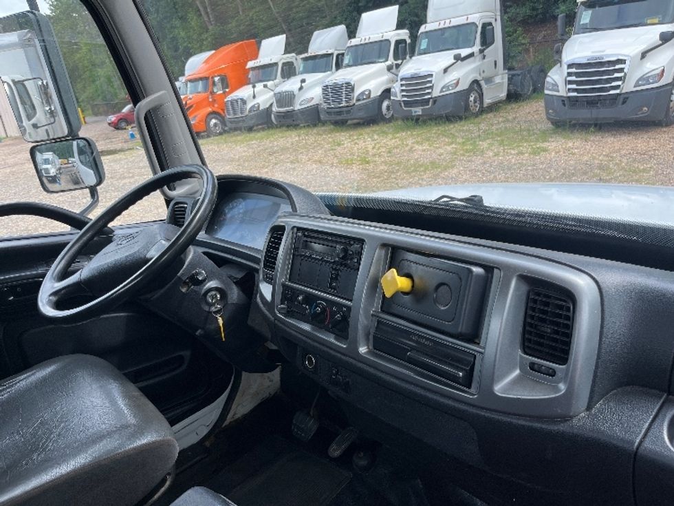 Cab and Chassis Truck-Light and Medium Duty Trucks-Hino-2019-338-Suwanee-GA-250,524\n\t\tmiles-$ 30,000 - Image 16