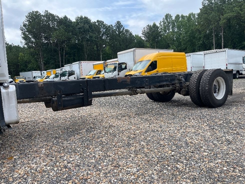 Cab and Chassis Truck-Light and Medium Duty Trucks-Hino-2019-338-Suwanee-GA-250,524\n\t\tmiles-$ 30,000 - Image 5