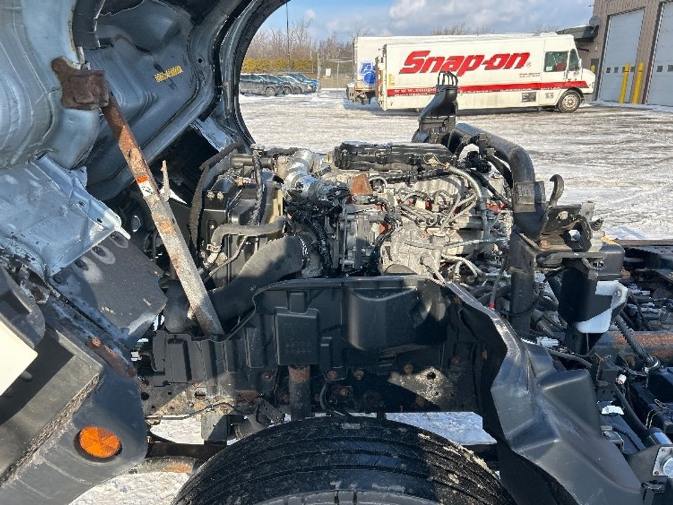 Cab and Chassis Truck-Light and Medium Duty Trucks-Hino-2020-195-Montreal-PQ-248,987\n\t\tkm-$ 47,750 - Image 20