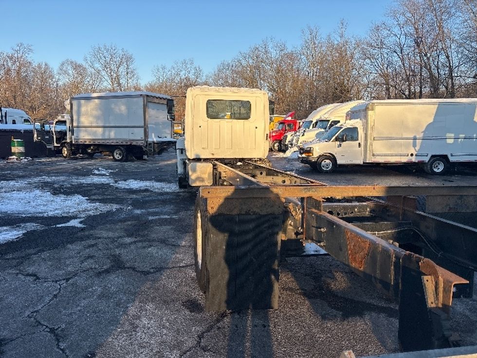 Cab and Chassis Truck-Light and Medium Duty Trucks-Hino-2020-268-Fairless Hills-PA-116,207\n\t\tmiles-$ 48,000 - Image 6