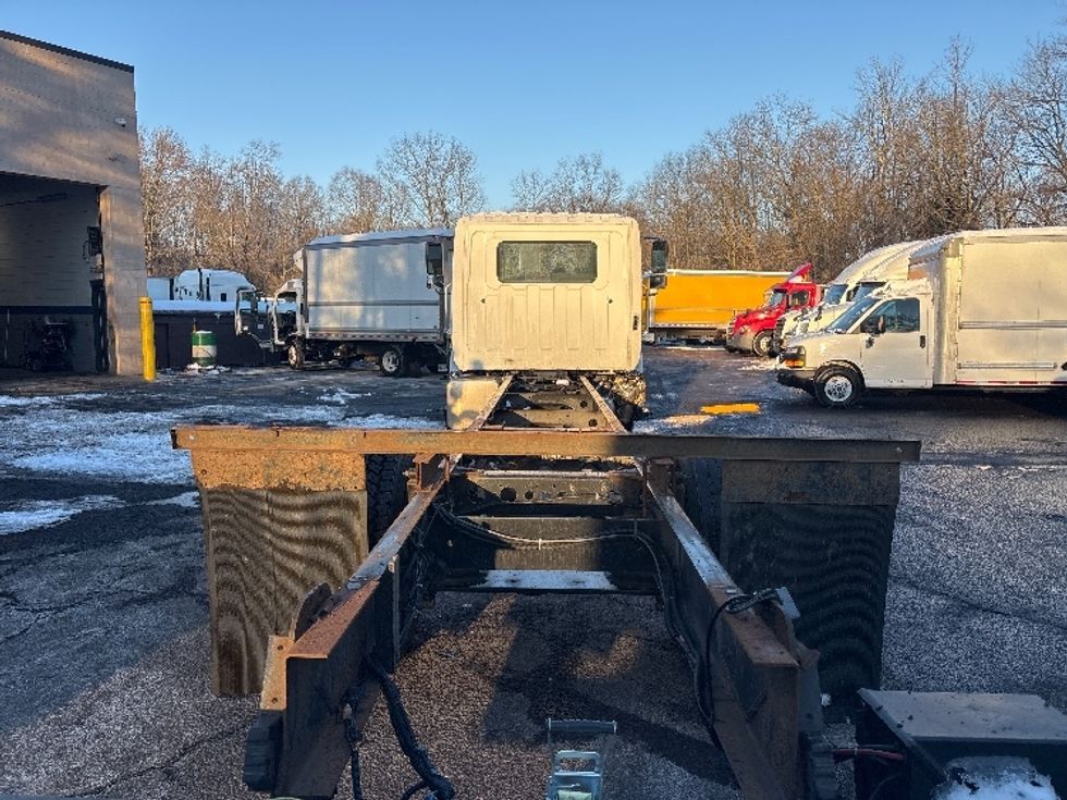 Cab and Chassis Truck-Light and Medium Duty Trucks-Hino-2020-268-Fairless Hills-PA-116,207\n\t\tmiles-$ 48,000 - Image 7