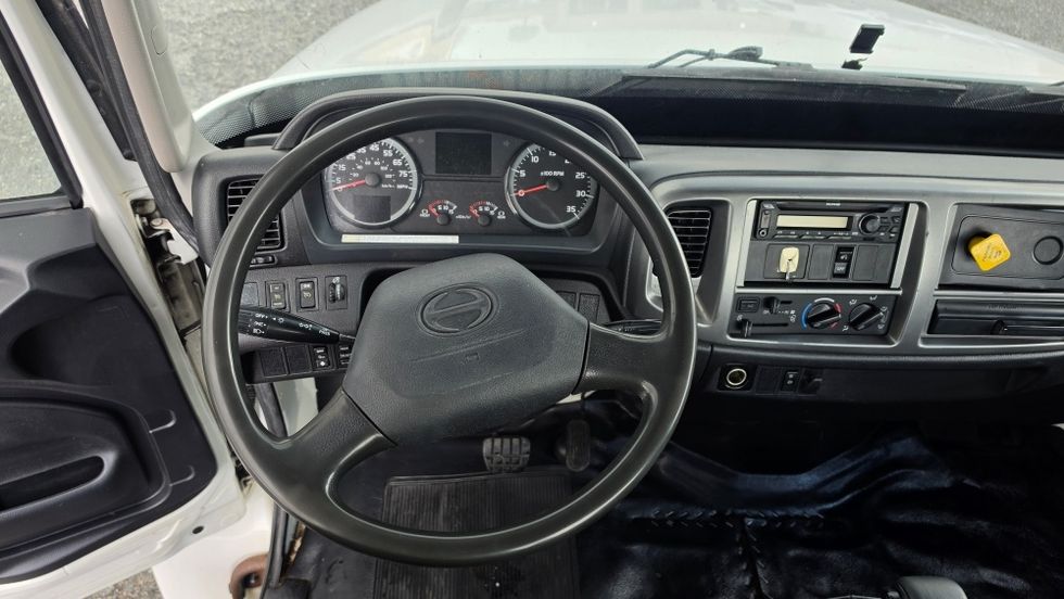 Cab and Chassis Truck-Light and Medium Duty Trucks-Hino-2020-268-Ocala-FL-136,186\n\t\tmiles-$ 46,250 - Image 13