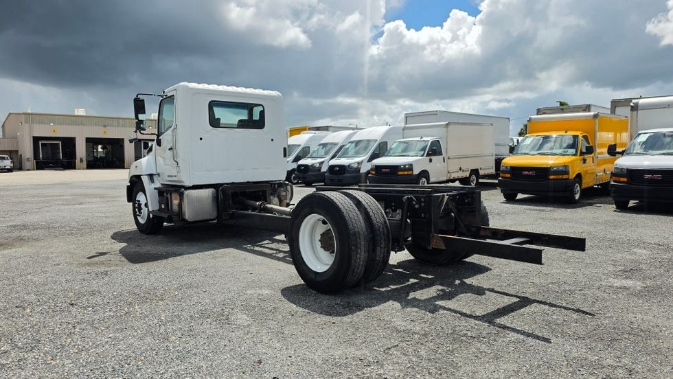 Cab and Chassis Truck-Light and Medium Duty Trucks-Hino-2020-268-Ocala-FL-136,186\n\t\tmiles-$ 46,250 - Image 6
