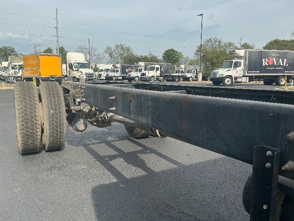 Cab and Chassis Truck-Light and Medium Duty Trucks-Hino-2020-338-Atlanta (Forest Park)-GA-162,357\n\t\tmiles-$ 45,500 - Image 11