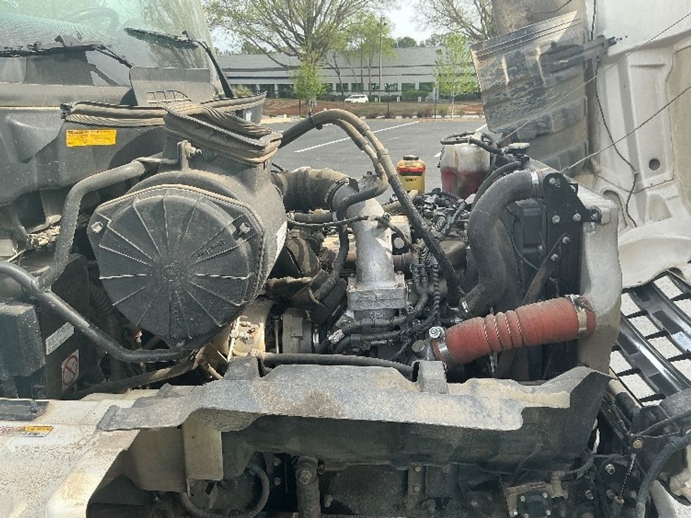 Cab and Chassis Truck-Light and Medium Duty Trucks-Hino-2020-338-Atlanta (Forest Park)-GA-162,357\n\t\tmiles-$ 45,500 - Image 20