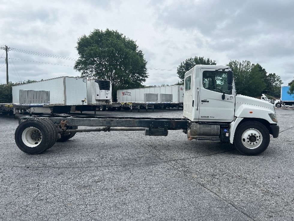 Cab and Chassis Truck-Light and Medium Duty Trucks-Hino-2020-338-Duluth-GA-164,693\n\t\tmiles-$ 36,250 - Image 10