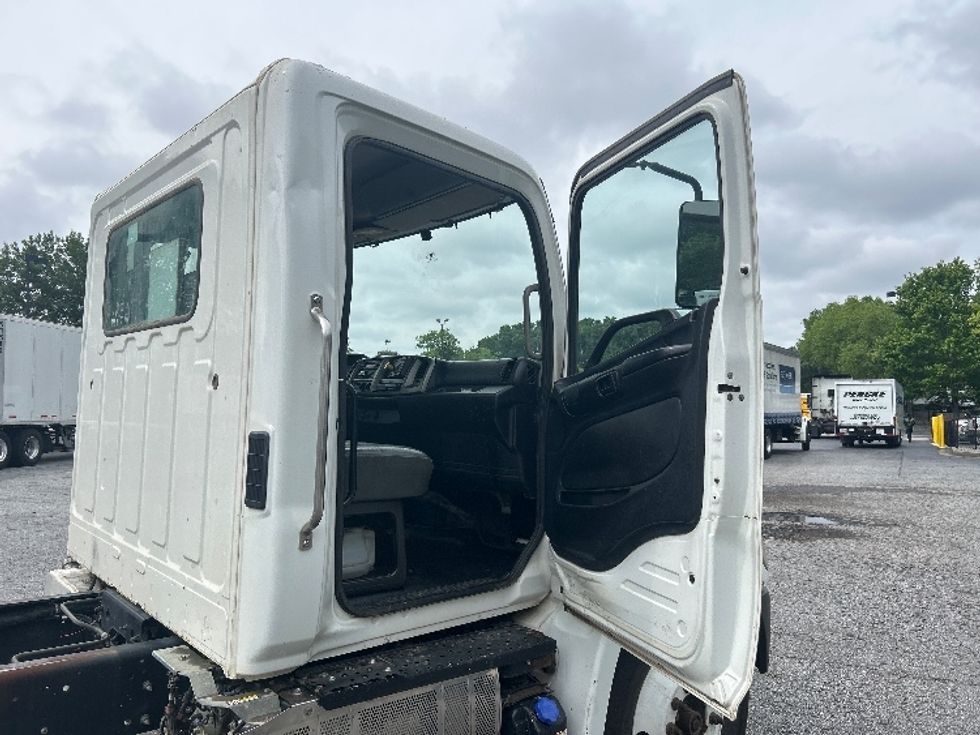 Cab and Chassis Truck-Light and Medium Duty Trucks-Hino-2020-338-Duluth-GA-164,693\n\t\tmiles-$ 36,250 - Image 15