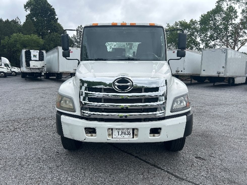 Cab and Chassis Truck-Light and Medium Duty Trucks-Hino-2020-338-Duluth-GA-164,693\n\t\tmiles-$ 36,250 - Image 2