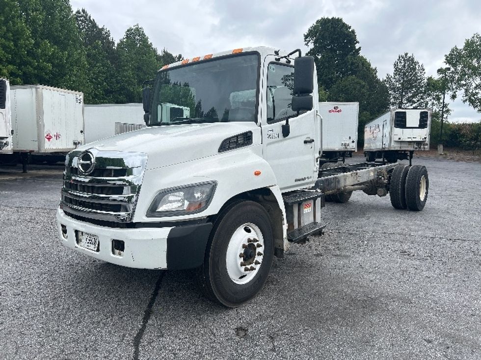 Cab and Chassis Truck-Light and Medium Duty Trucks-Hino-2020-338-Duluth-GA-164,693\n\t\tmiles-$ 36,250 - Image 3
