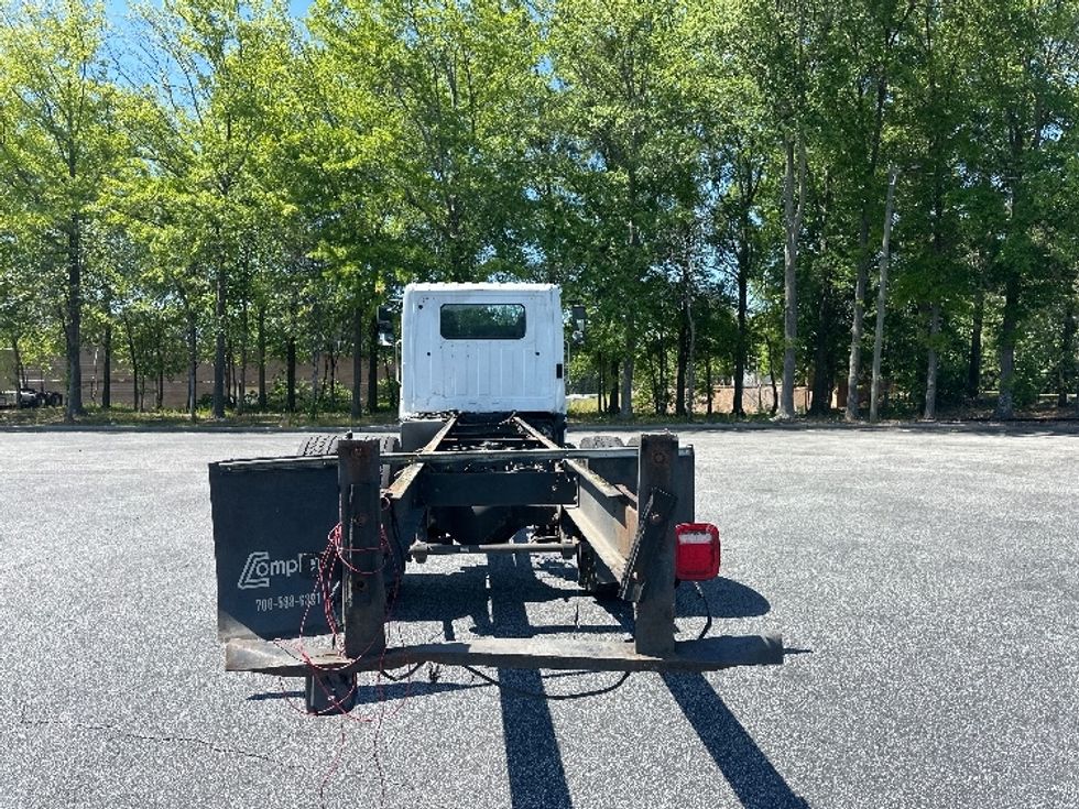 Cab and Chassis Truck-Light and Medium Duty Trucks-Hino-2024-L6-Forest Park-GA-119,171\n\t\tmiles-$ 71,250 - Image 8