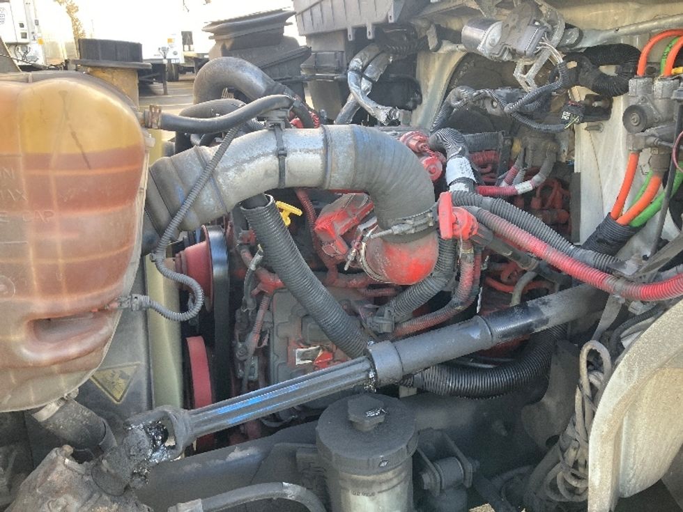 Cab and Chassis Truck-Light and Medium Duty Trucks-International-2018-4300-Jessup-MD-159,048\n\t\tmiles-$ 29,250 - Image 24