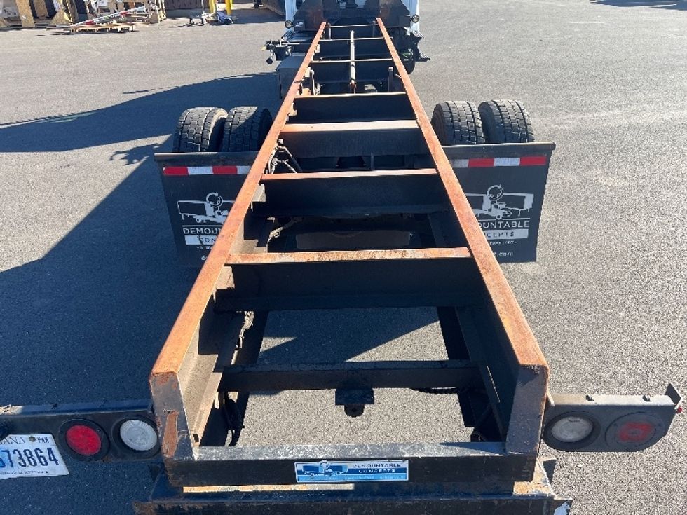 Cab and Chassis Truck-Light and Medium Duty Trucks-International-2019-4300-Bensalem-PA-42,748\n\t\tmiles-$ 39,500 - Image 10