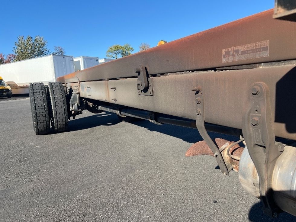 Cab and Chassis Truck-Light and Medium Duty Trucks-International-2019-4300-Bensalem-PA-42,748\n\t\tmiles-$ 39,500 - Image 14