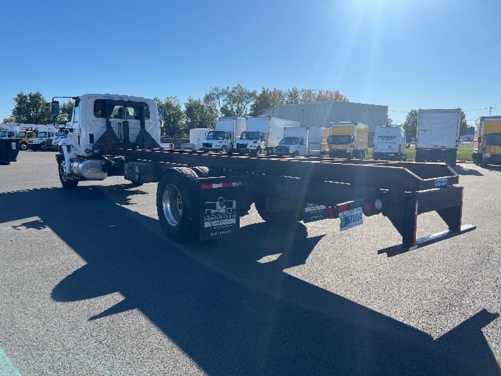 Cab and Chassis Truck-Light and Medium Duty Trucks-International-2019-4300-Bensalem-PA-42,748\n\t\tmiles-$ 39,500 - Image 6