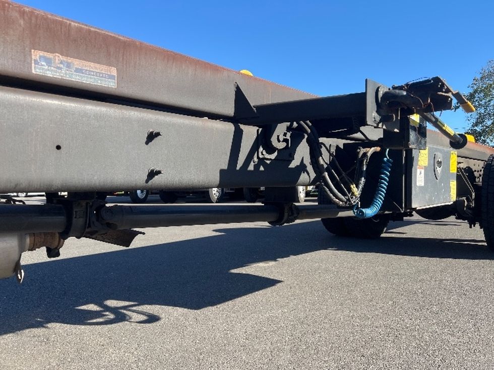 Cab and Chassis Truck-Light and Medium Duty Trucks-International-2019-4300-Bensalem-PA-48,214\n\t\tmiles-$ 39,000 - Image 5