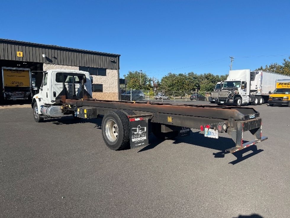 Cab and Chassis Truck-Light and Medium Duty Trucks-International-2019-4300-Bensalem-PA-48,214\n\t\tmiles-$ 39,000 - Image 6
