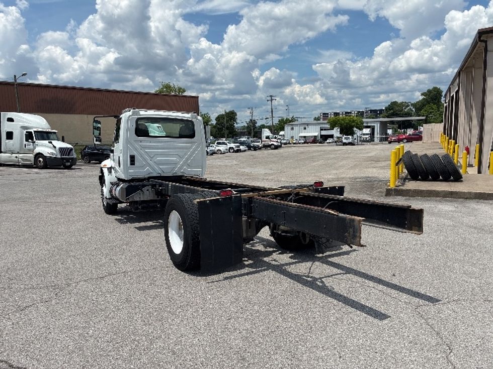Cab and Chassis Truck-Light and Medium Duty Trucks-International-2019-4300-Nashville (Mount Juliet)-TN-140,697\n\t\tmiles-$ 35,000 - Image 6