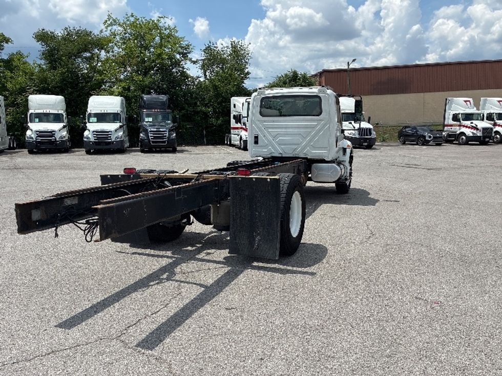 Cab and Chassis Truck-Light and Medium Duty Trucks-International-2019-4300-Nashville (Mount Juliet)-TN-140,697\n\t\tmiles-$ 35,000 - Image 8