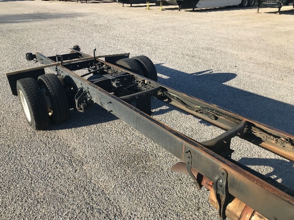 Cab and Chassis Truck-Light and Medium Duty Trucks-International-2019-4300LP-Prince George-VA-229,802\n\t\tmiles-$ 24,000 - Image 10