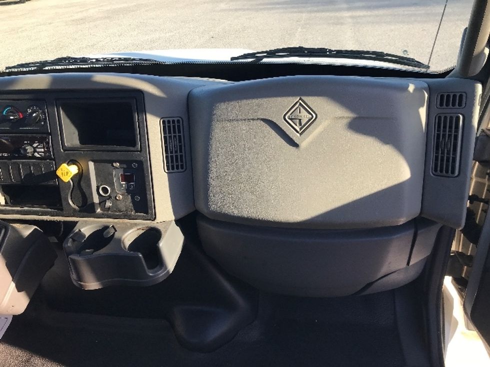 Cab and Chassis Truck-Light and Medium Duty Trucks-International-2019-4300LP-Prince George-VA-229,802\n\t\tmiles-$ 24,000 - Image 17
