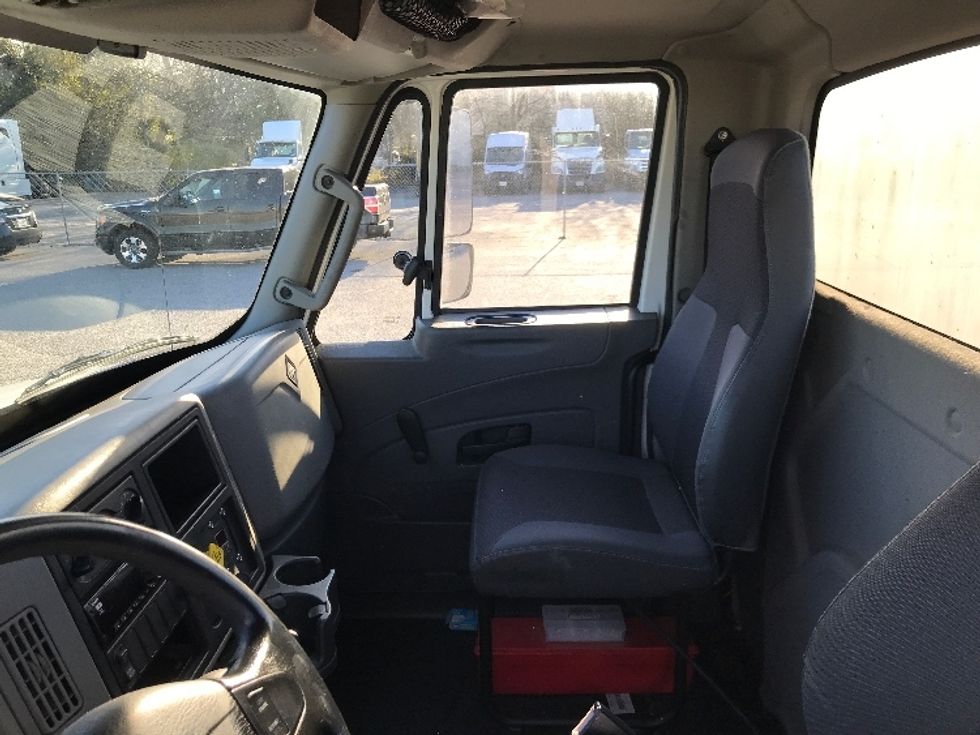 Cab and Chassis Truck-Light and Medium Duty Trucks-International-2019-4300LP-Prince George-VA-229,802\n\t\tmiles-$ 24,000 - Image 15
