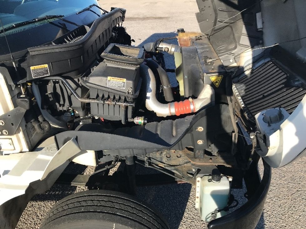 Cab and Chassis Truck-Light and Medium Duty Trucks-International-2019-4300LP-Prince George-VA-229,802\n\t\tmiles-$ 24,000 - Image 19