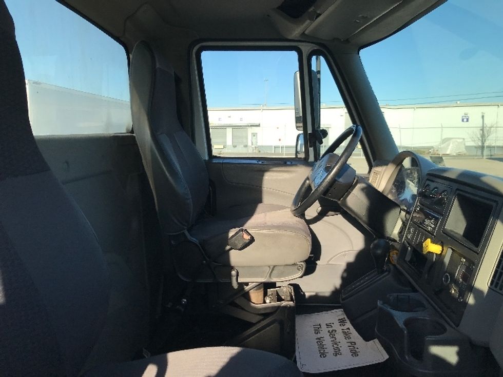 Cab and Chassis Truck-Light and Medium Duty Trucks-International-2019-4300LP-Prince George-VA-229,802\n\t\tmiles-$ 24,000 - Image 18