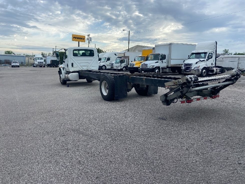 Cab and Chassis Truck-Light and Medium Duty Trucks-International-2019-MV607-Nashville (Mount Juliet)-TN-255,533\n\t\tmiles-$ 27,750 - Image 6