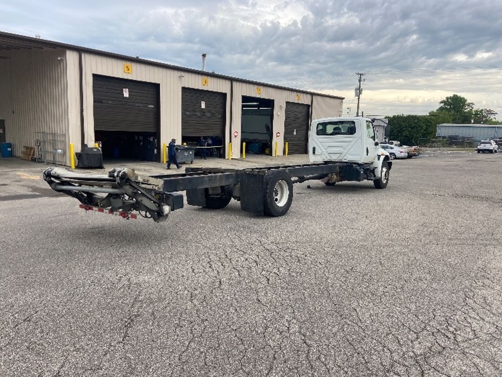 Cab and Chassis Truck-Light and Medium Duty Trucks-International-2019-MV607-Nashville (Mount Juliet)-TN-255,533\n\t\tmiles-$ 27,750 - Image 8