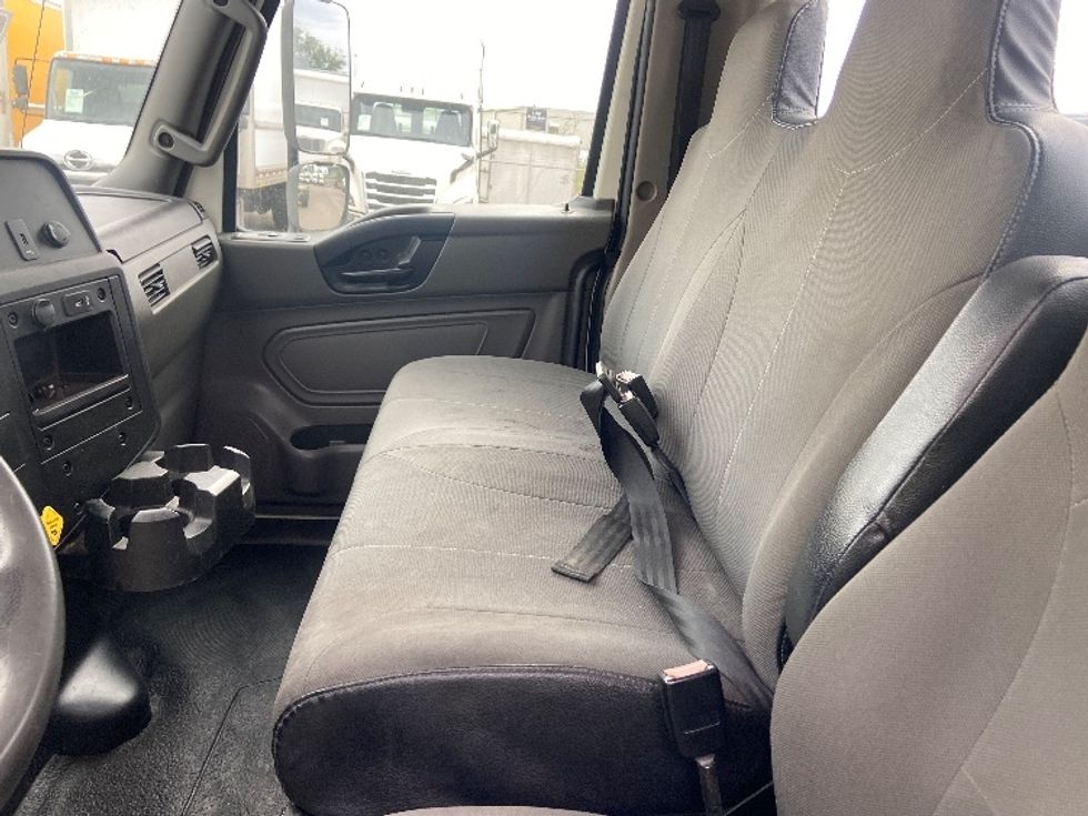 Cab and Chassis Truck-Light and Medium Duty Trucks-International-2019-MV607-Nashville (Mount Juliet)-TN-255,533\n\t\tmiles-$ 27,750 - Image 14