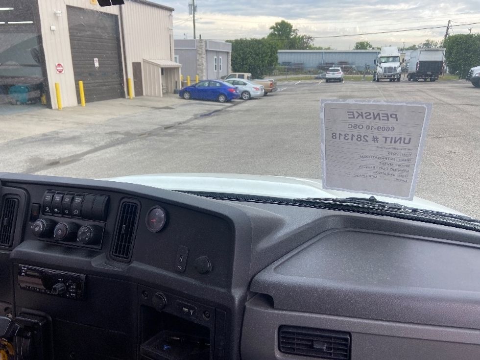 Cab and Chassis Truck-Light and Medium Duty Trucks-International-2019-MV607-Nashville (Mount Juliet)-TN-255,533\n\t\tmiles-$ 27,750 - Image 16