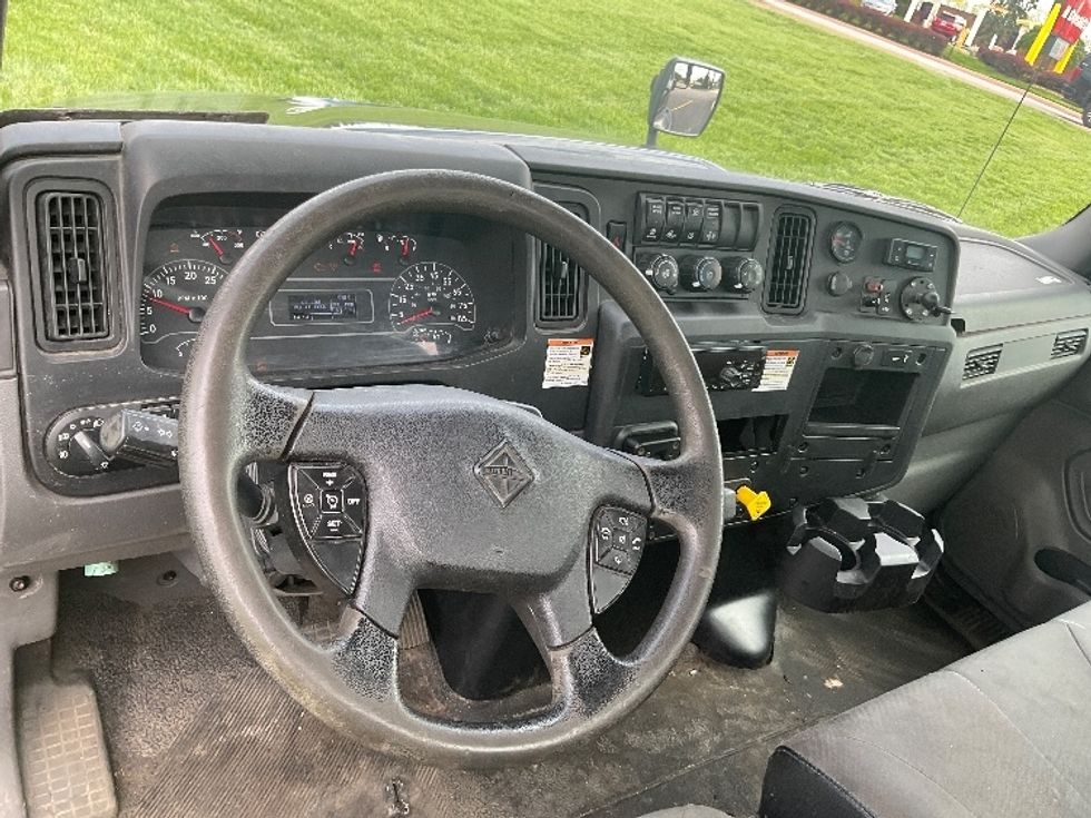 Cab and Chassis Truck-Light and Medium Duty Trucks-International-2020-MV607-Akron-OH-199,678\n\t\tmiles-$ 33,500 - Image 18
