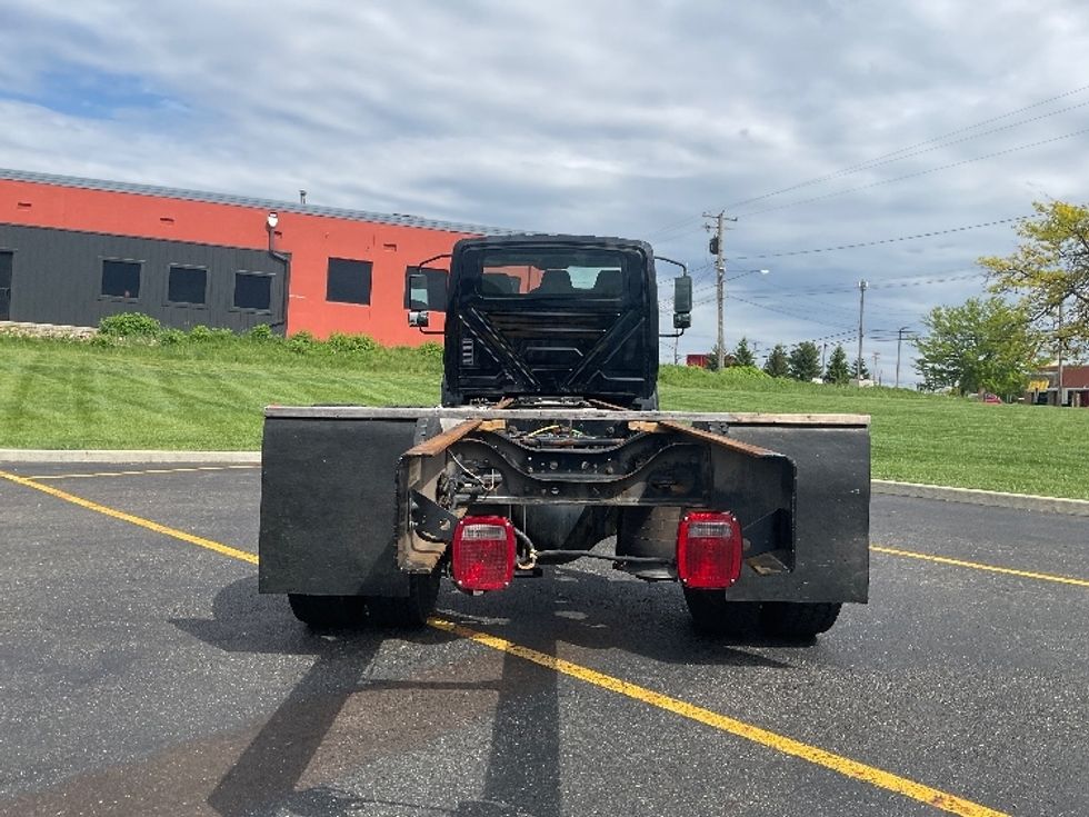 Cab and Chassis Truck-Light and Medium Duty Trucks-International-2020-MV607-Akron-OH-199,678\n\t\tmiles-$ 33,500 - Image 9
