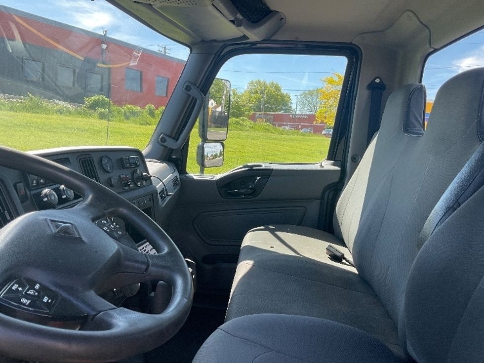 Cab and Chassis Truck-Light and Medium Duty Trucks-International-2020-MV607-Akron-OH-241,008\n\t\tmiles-$ 30,500 - Image 10